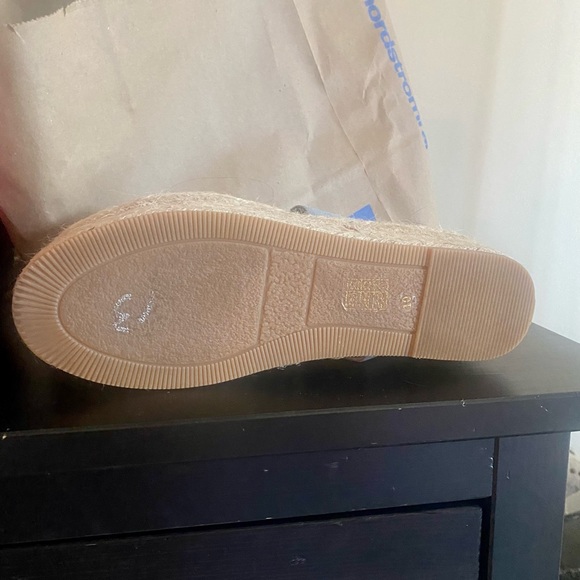 Jeffrey Campbell | Leather Strap Flatform Espadrilles in Baby Blue, size 10 - Picture 9 of 9